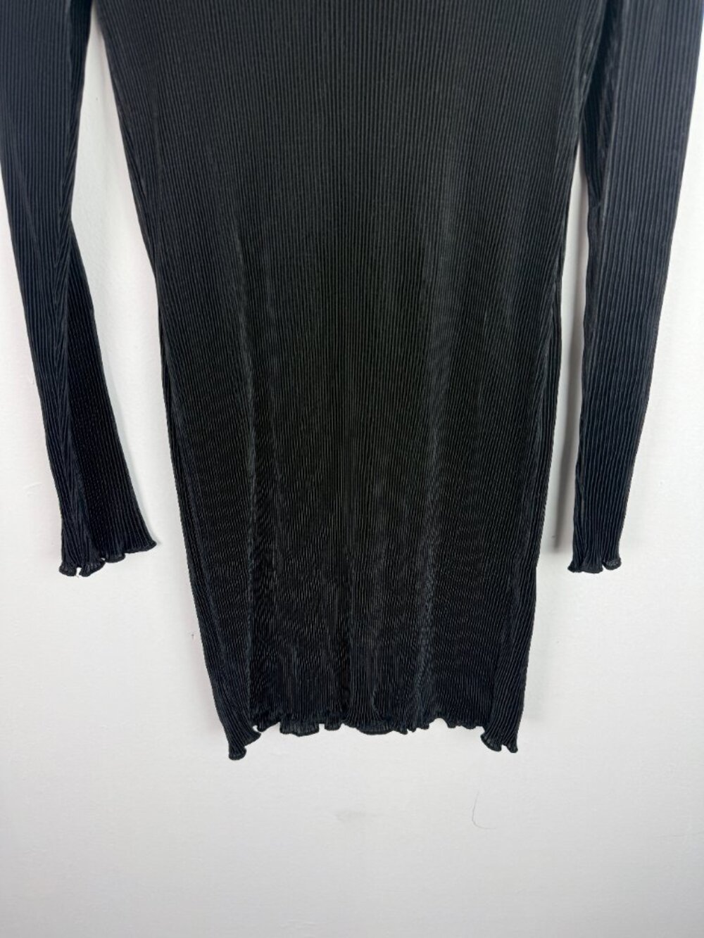 NWT Cupshe Black Pleated Long Sleeve Mini Dress Size Small S NEW - Picture 9 of 9
